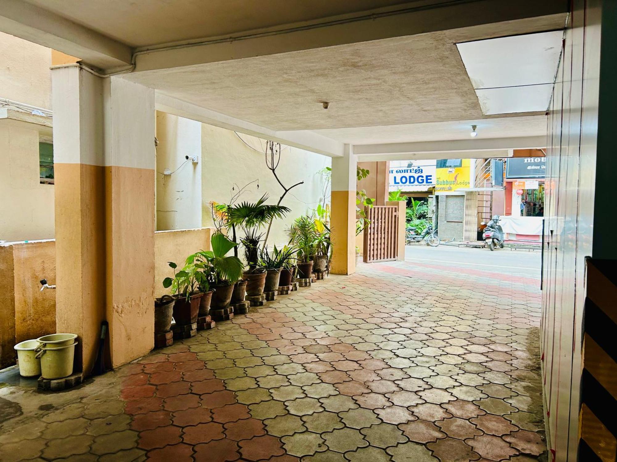 Hotel Jothi Coimbatore Luaran gambar